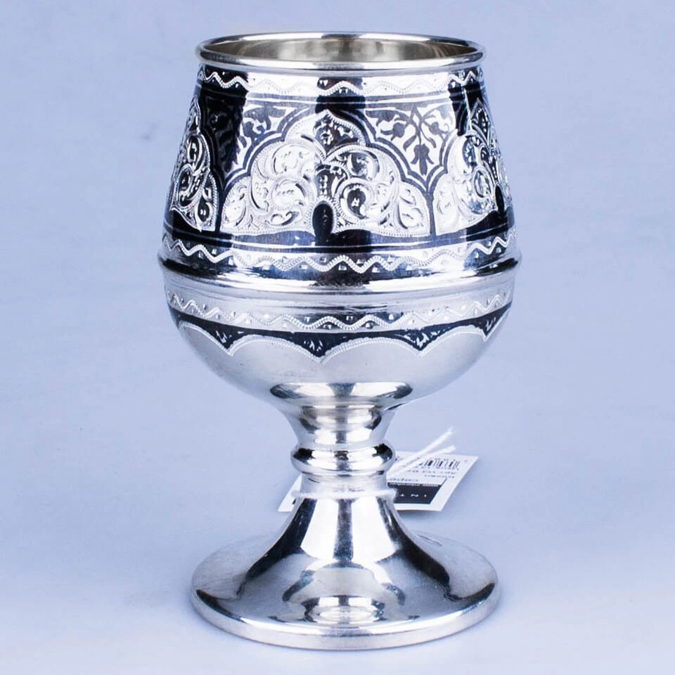 серебряный винный бокал