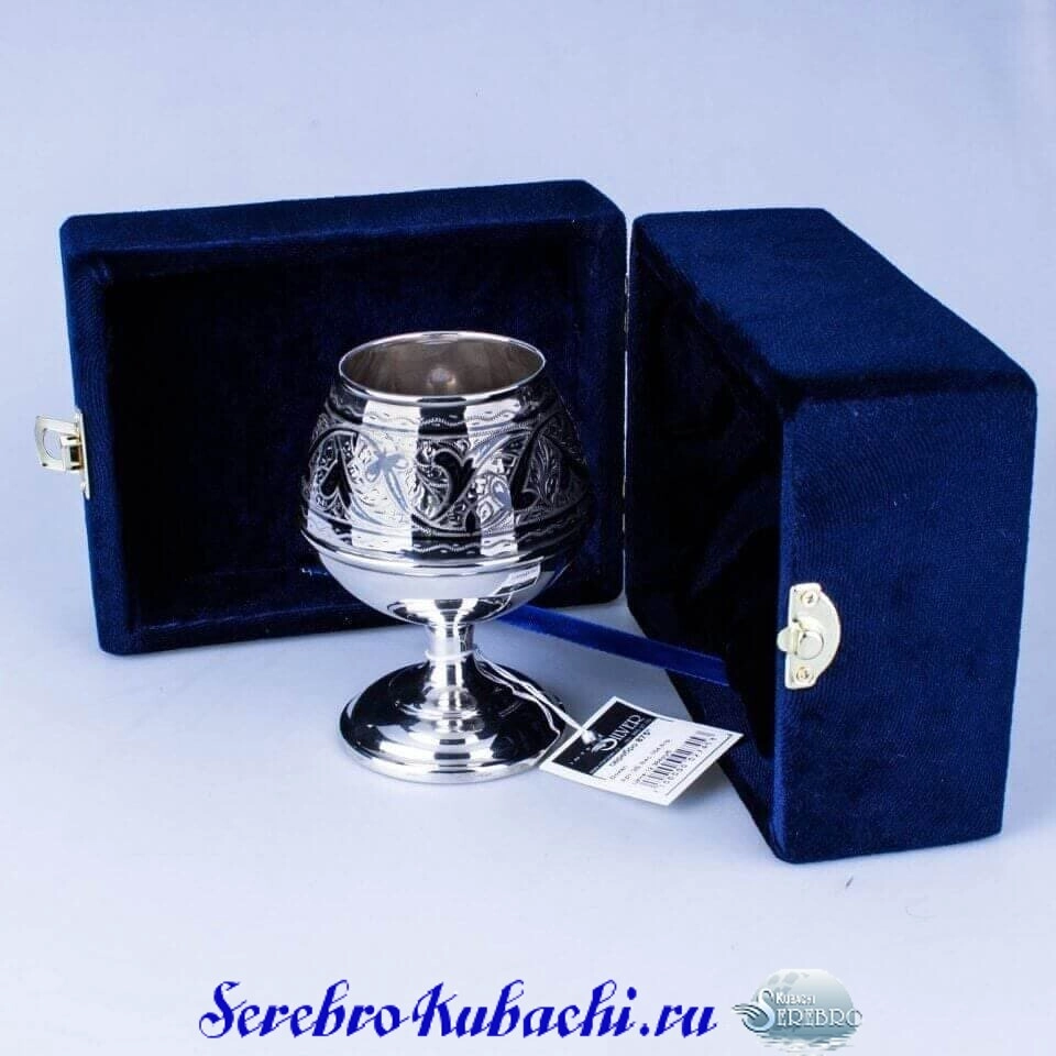 серебряный коньячный бокал