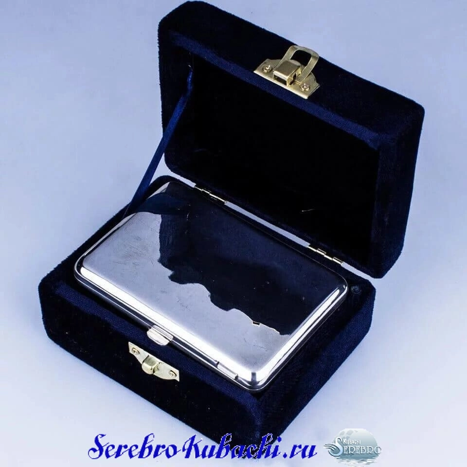 портсигар из серебра зеркальный