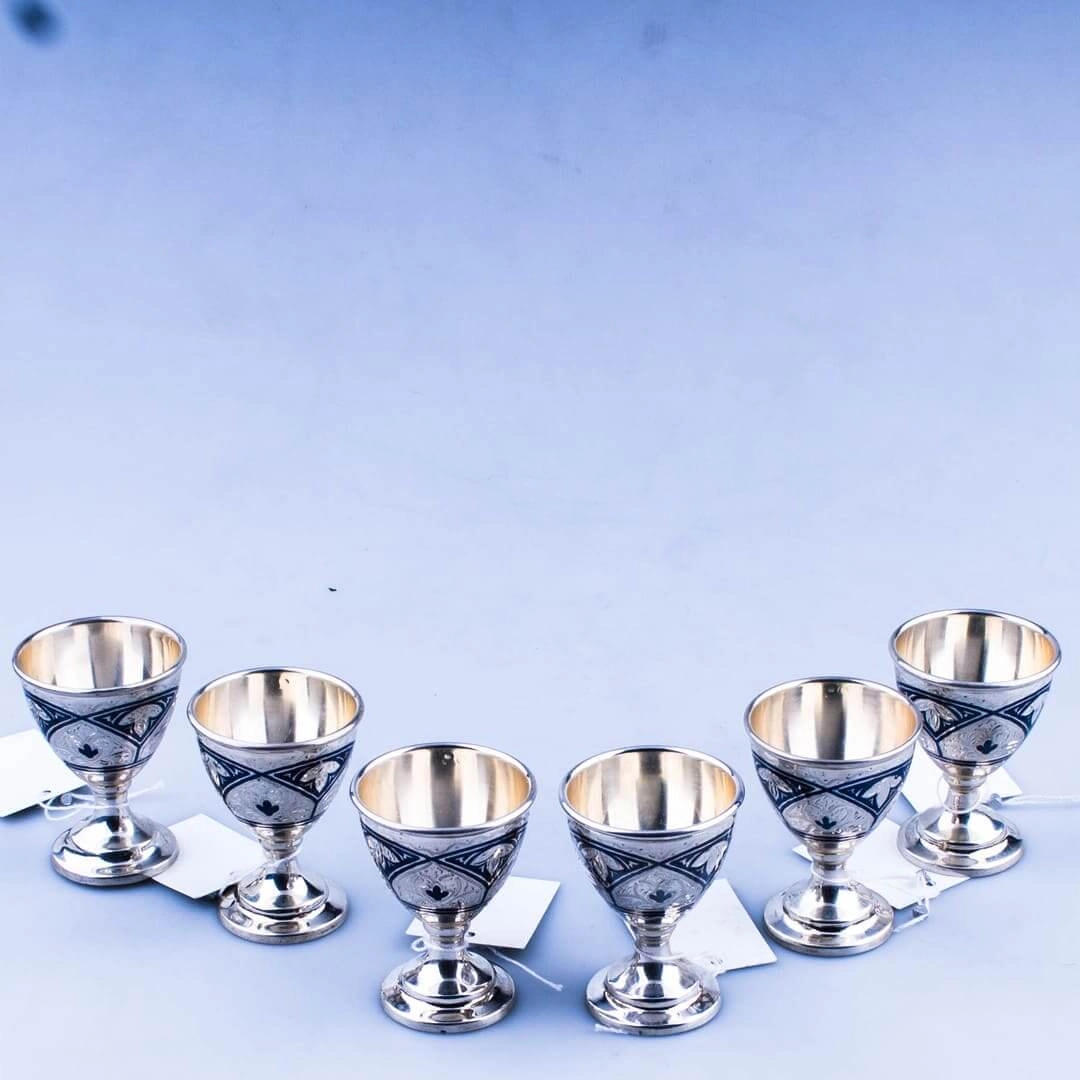 набор серебряных рюмок