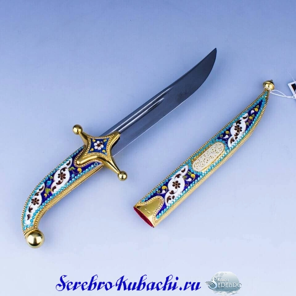 серебряная финка