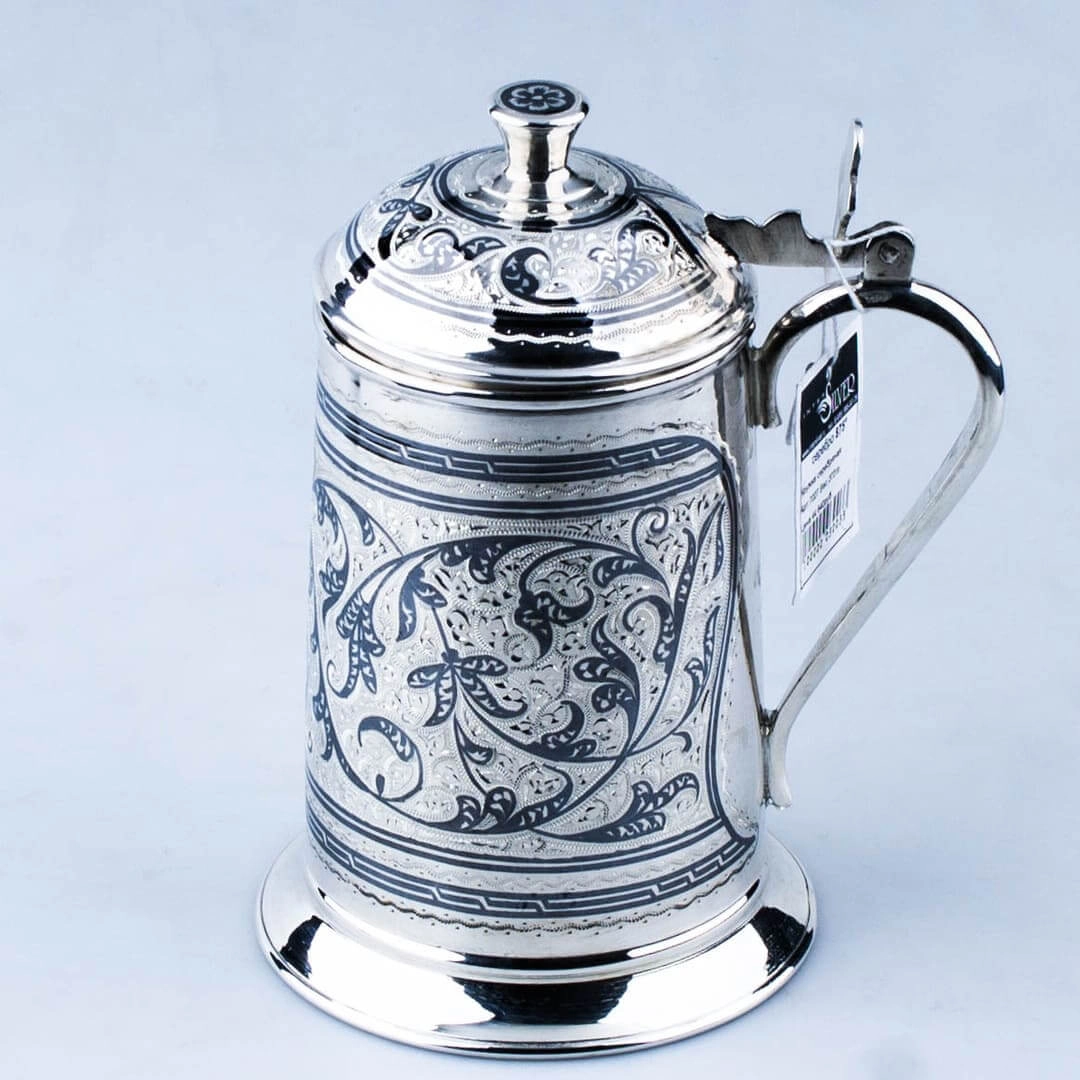 серебряная пивная кружка с крышкой