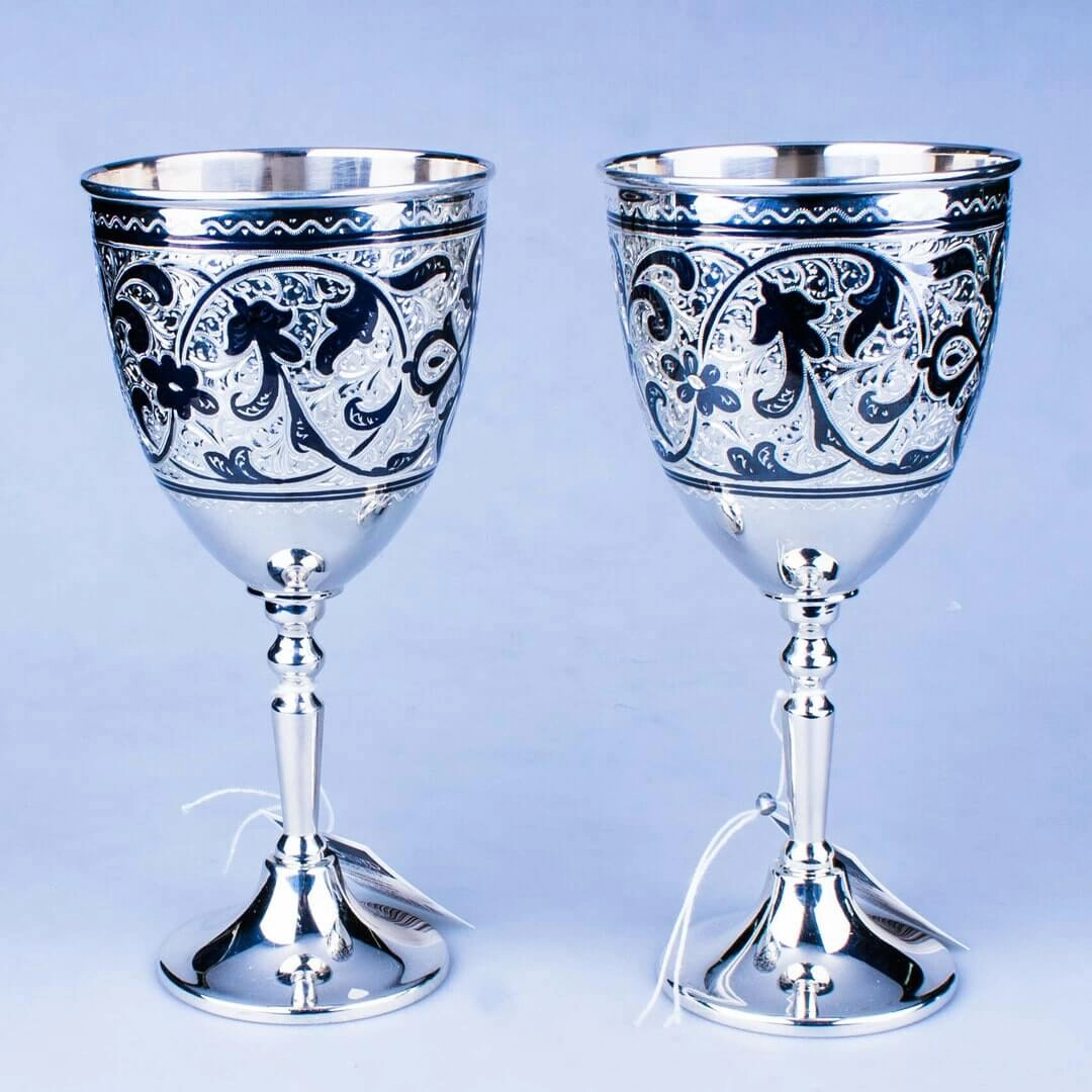 бокалы под вино