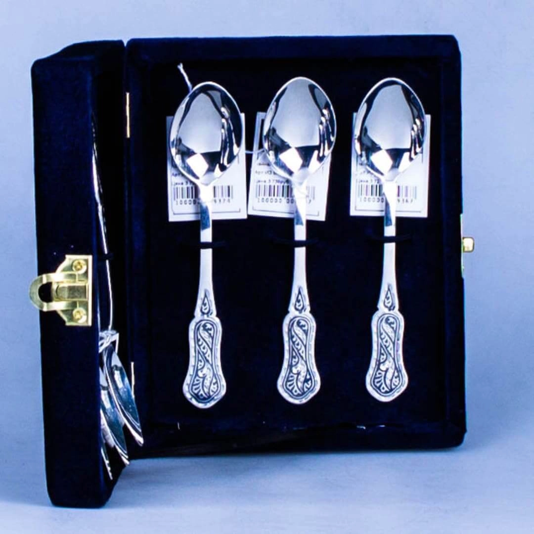 серебряные чайные ложки