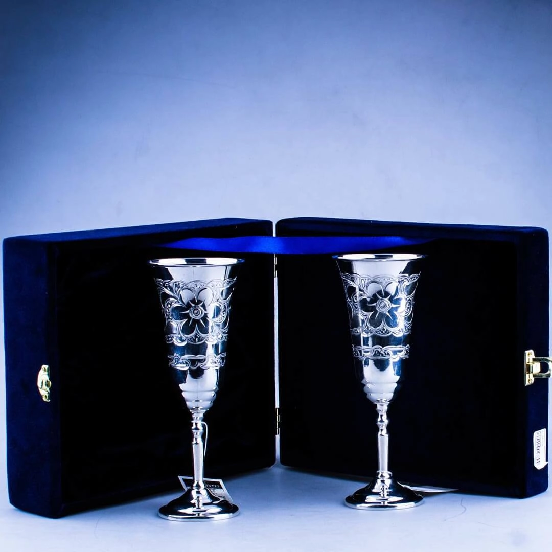 серебряные фужеры