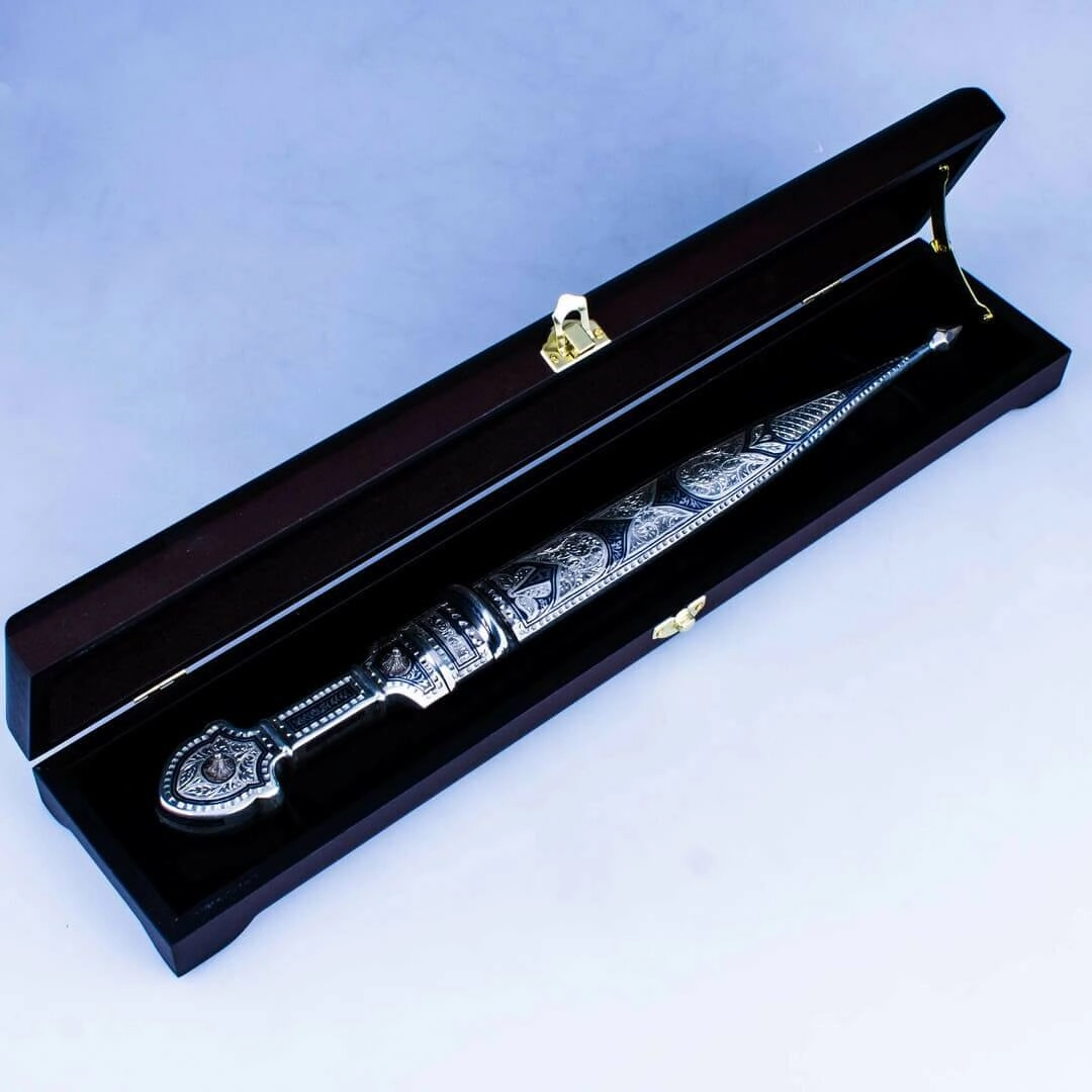 серебряный кинжал булат