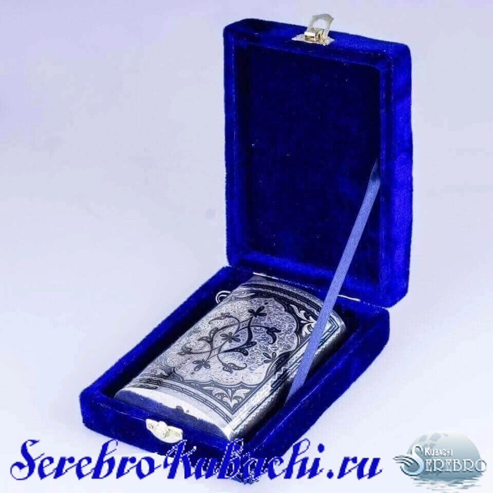 серебряная фляжка для алкоголя