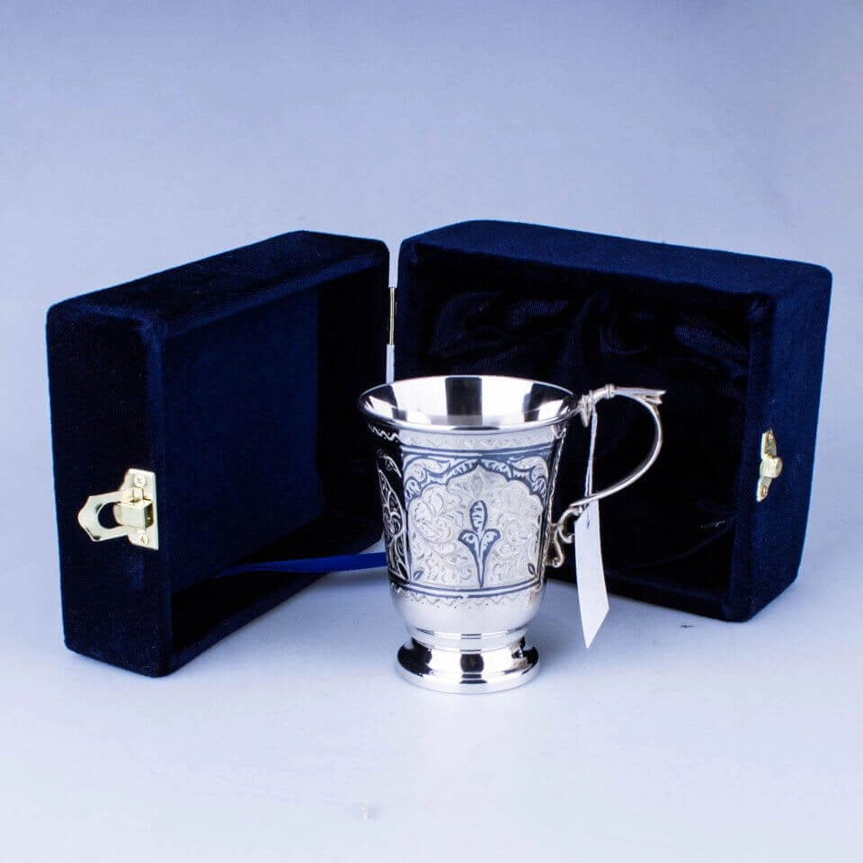 серебряная кружка кубачи с футляром