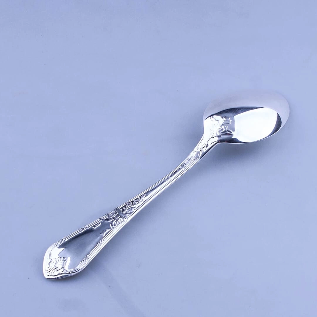 десертная серебряная ложка