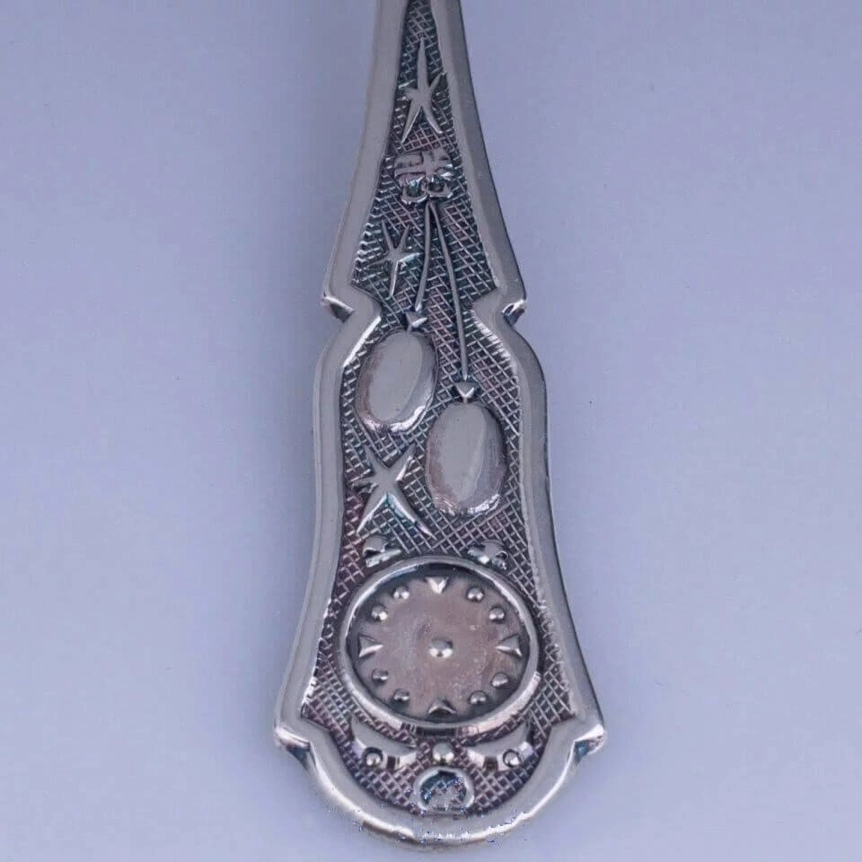 серебряная ложка часы