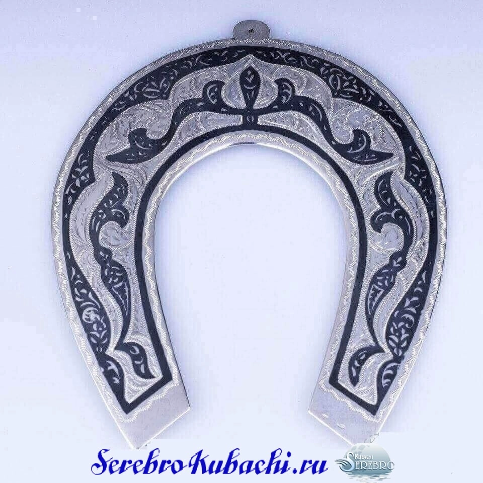подарочная подкова из серебра
