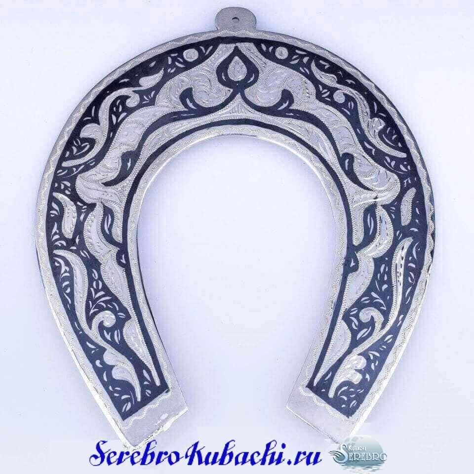 подарочная подкова из серебра