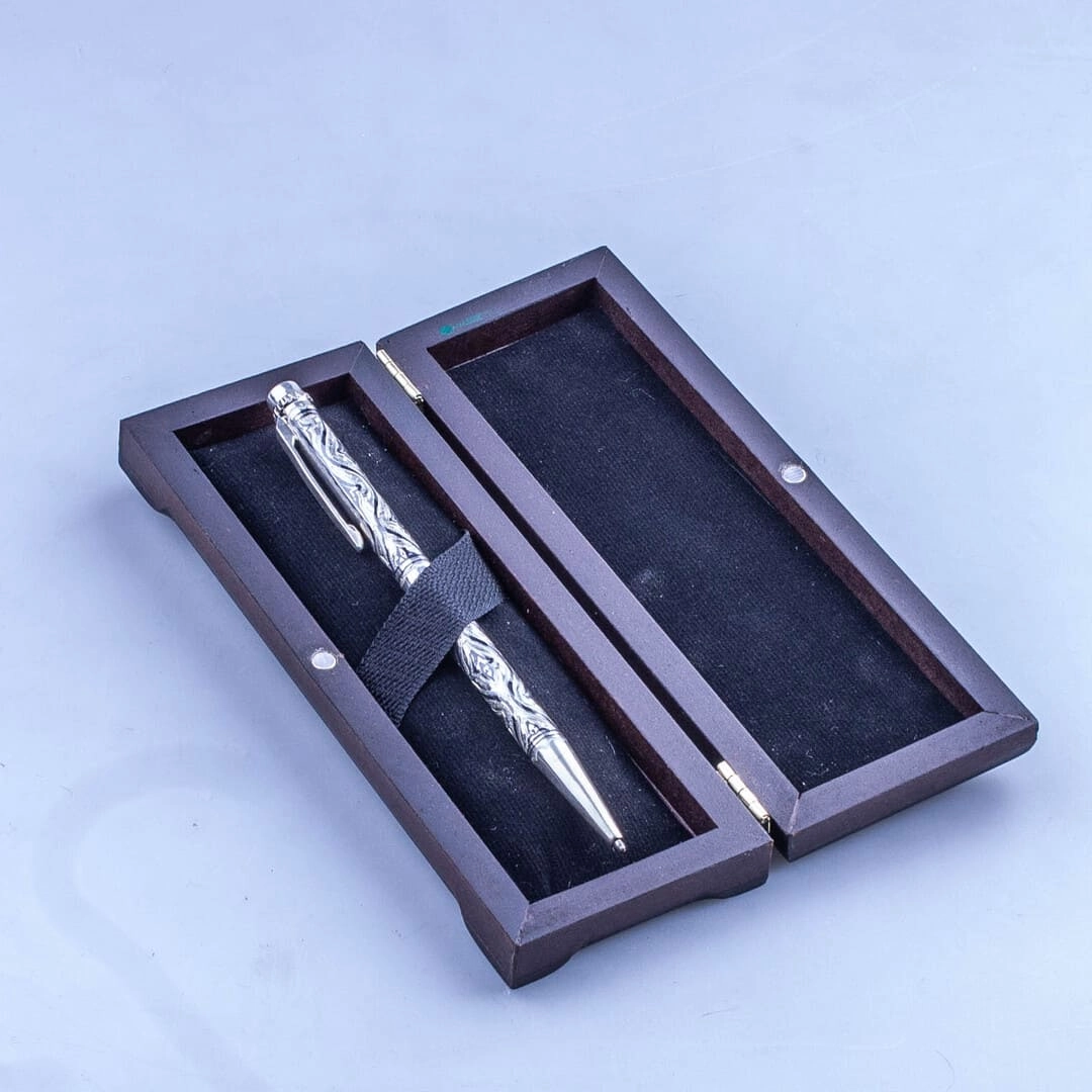 кубачинская серебряная ручка