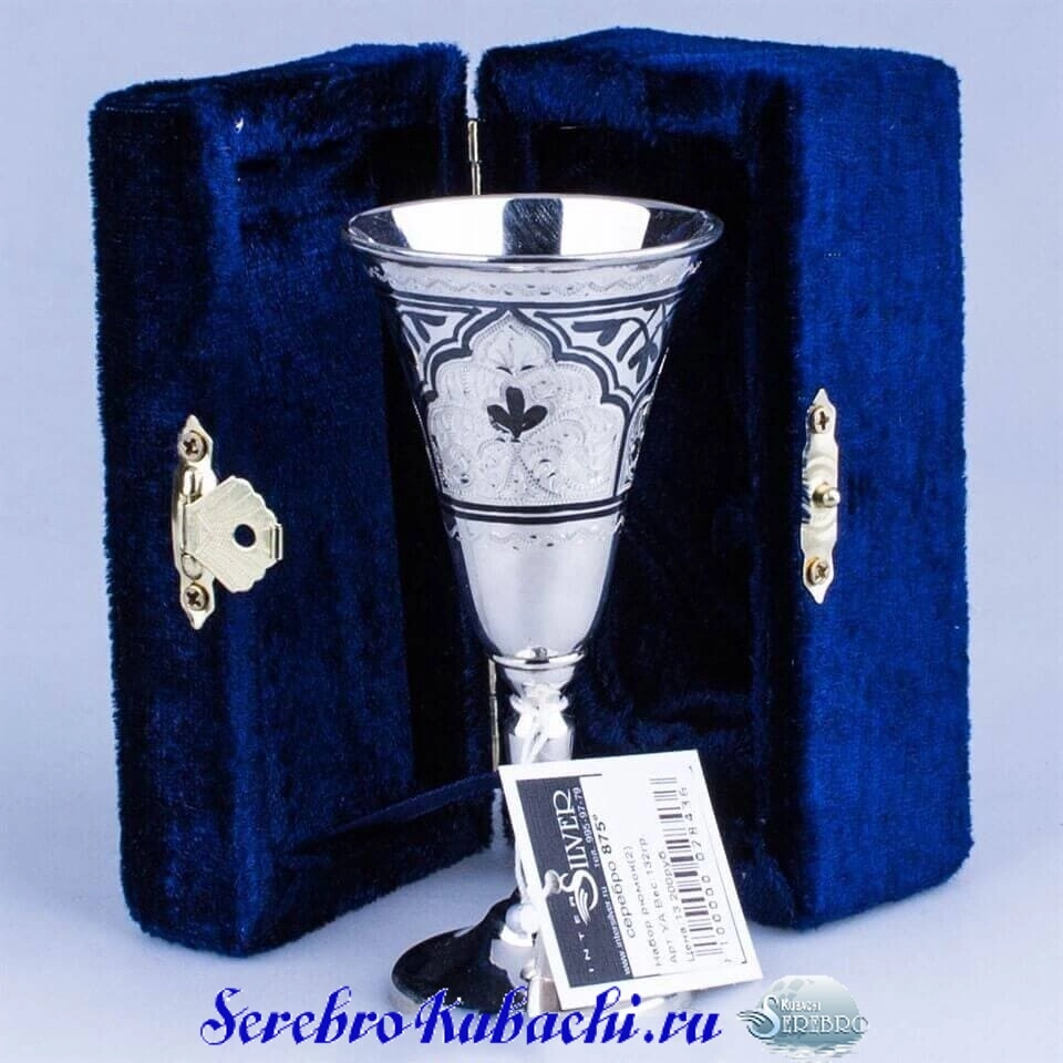 серебряная рюмка на 50 мл