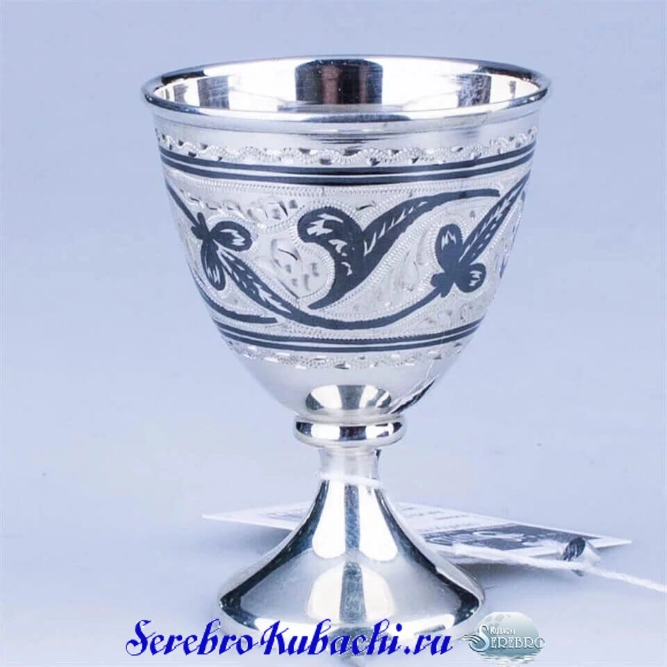 серебряная рюмка под водку