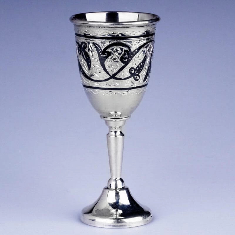 серебряная рюмка с узором кубачи