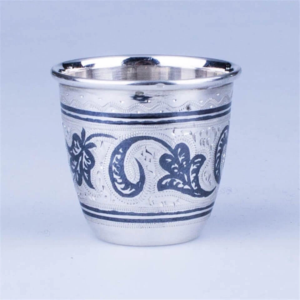 серебряная стопка кубачи