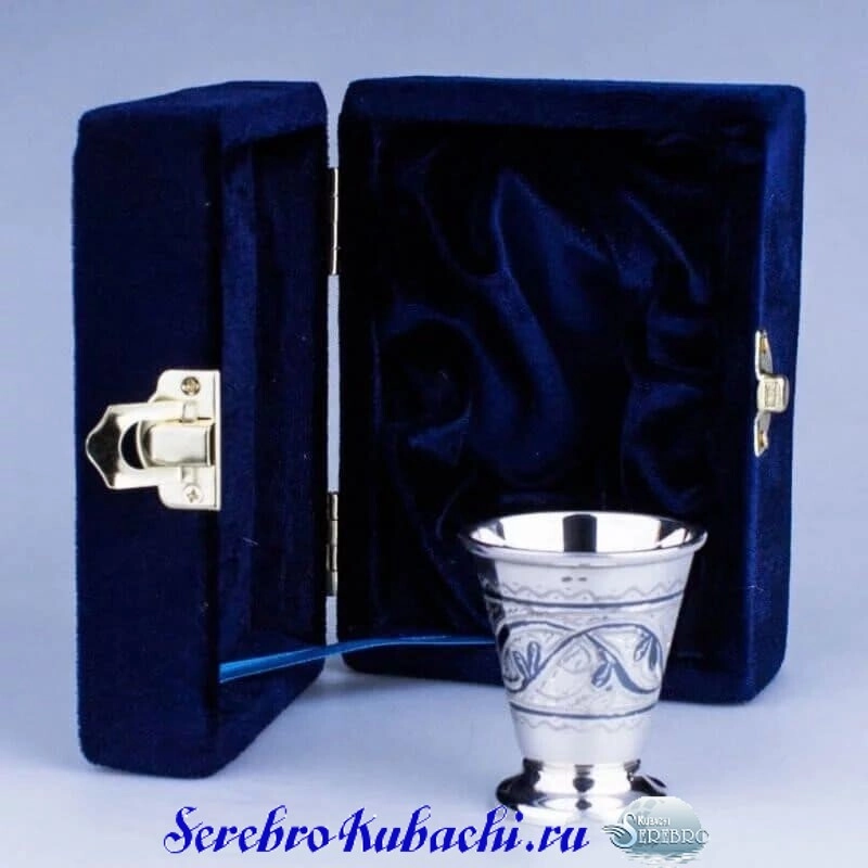 стопка серебряная