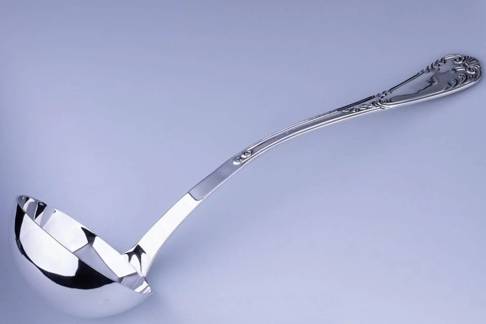 серебряный половник