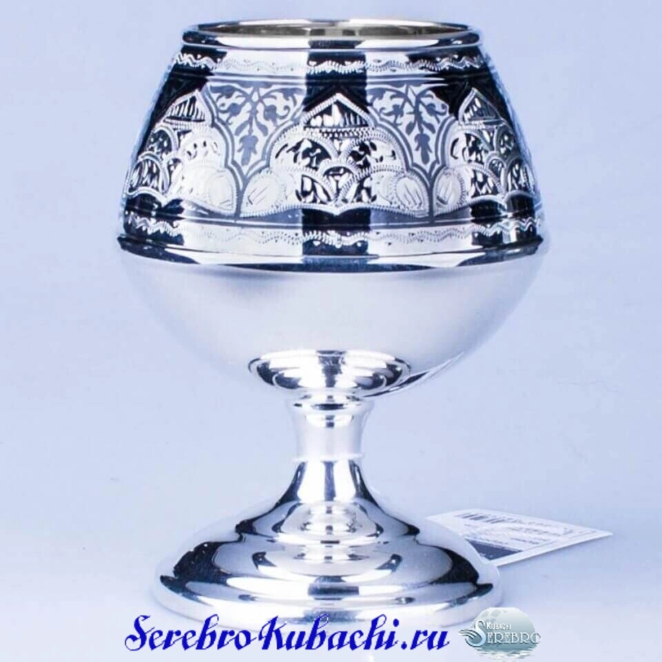 коньячный бокал серебряный