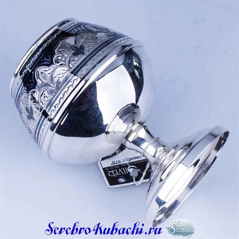 бокал коньячный серебряный