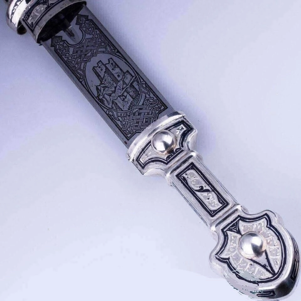 серебряный кинжал кубачи