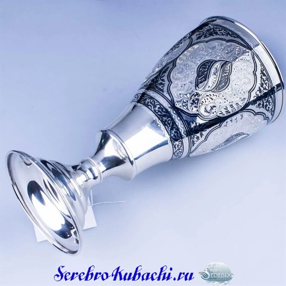 кубок из серебра