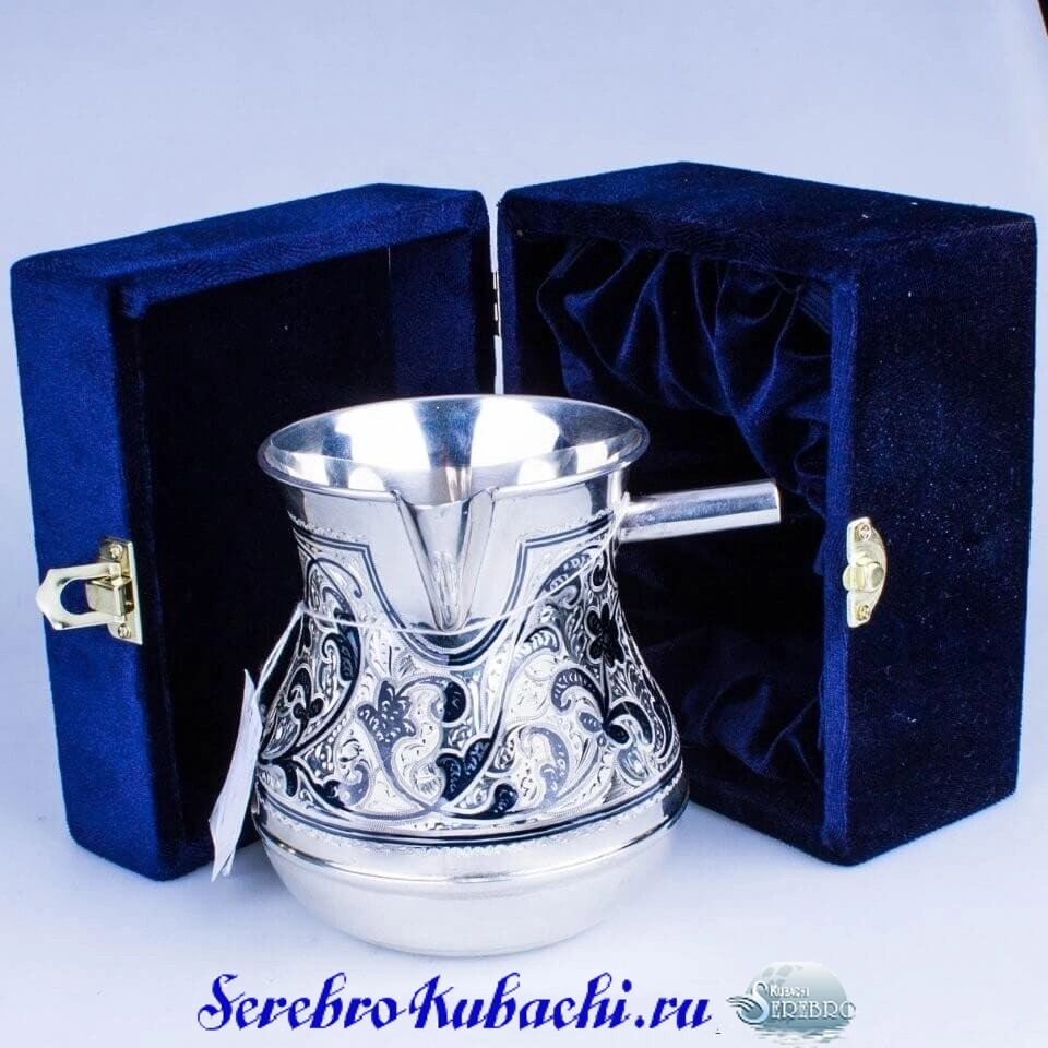 большая серебряная турка