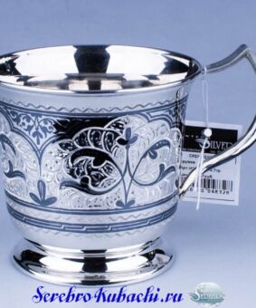 серебряная большая кружка