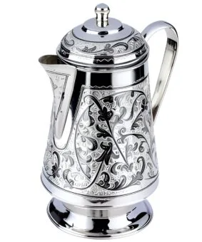 Большой серебряный кофейник