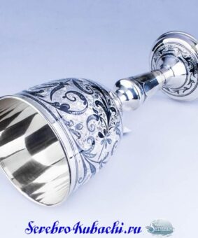 Большой серебряный кубок 7 большой серебряный кубок