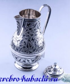 большой серебряный кувшин
