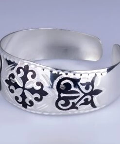 браслет серебряный узор