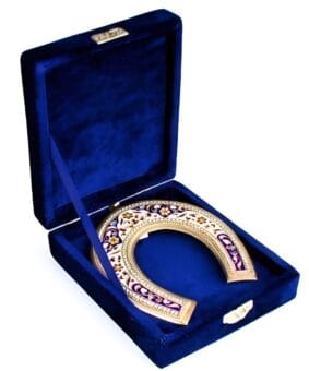 Alternative view of Серебряная подкова с эмалью