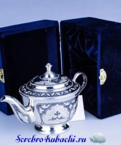 заварочный чайник серебряный