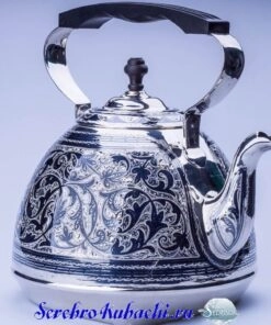 серебряный чайник для кипятка
