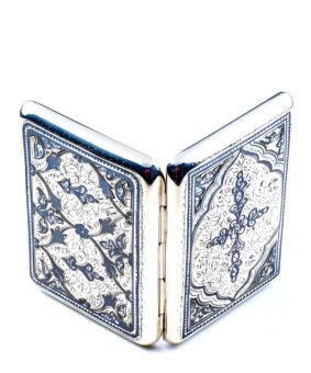 Червленный портсигар