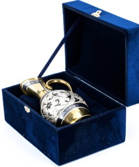 Эксклюзивный серебряный кувшин