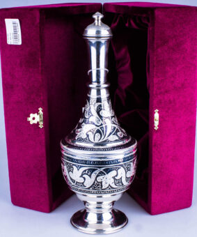 серебряный графин