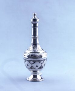 графин с крышкой