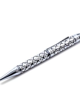 Канцелярская серебряная ручка