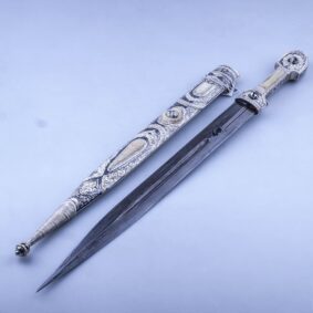 серебряный дагестанский кинжал