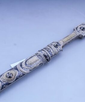 серебряный кинжал