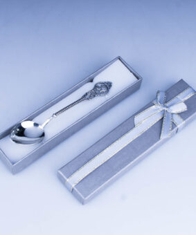 ложка козерог