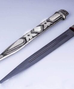 кавказский кинжал в серебре