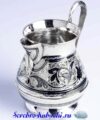 серебряный молочник