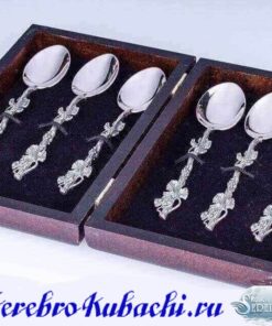 Набор серебряных ложек