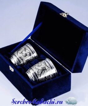 набор серебряных стаканов