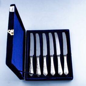 Alternative view of Набор серебряных столовых ножей