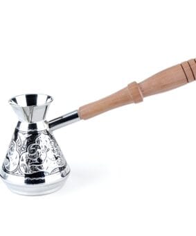 небольшая серебряная турка